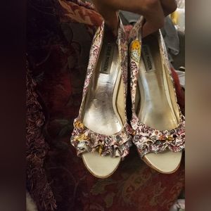 Aldo wedge floral peep toe sz 8.5